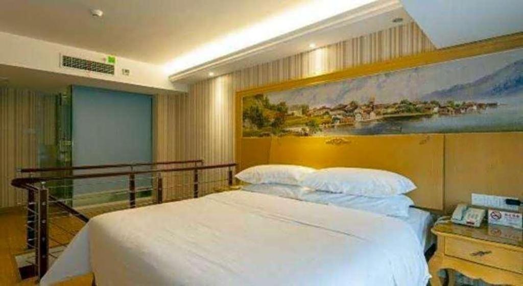 Vienna International Nanxiang Hotel