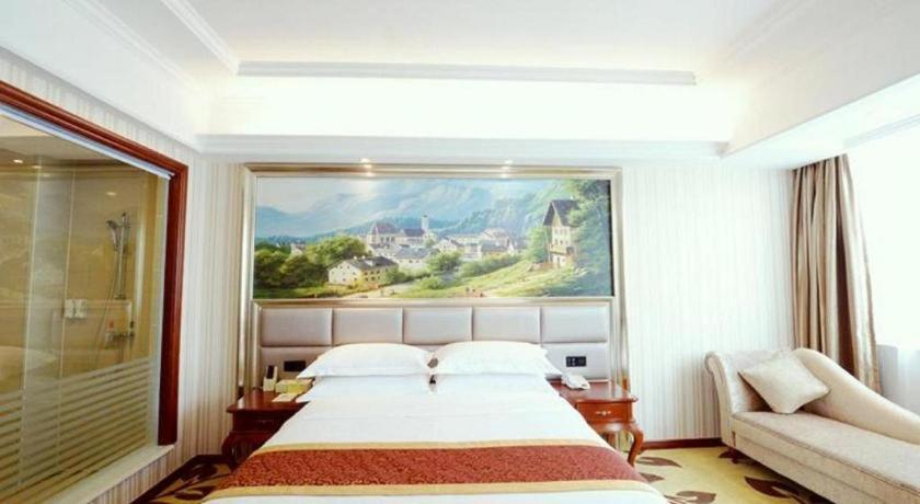 Vienna International Nanxiang 4*
