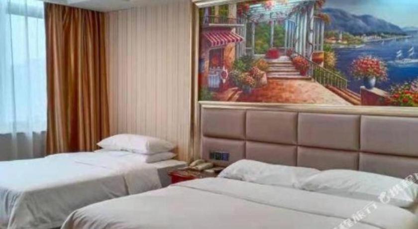 Vienna International Nanxiang Hotel